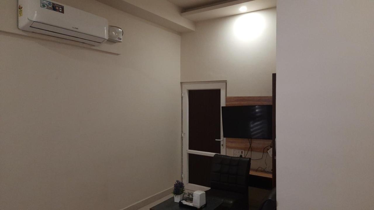 Hotel Ventures Inn Amritsar Quarto foto